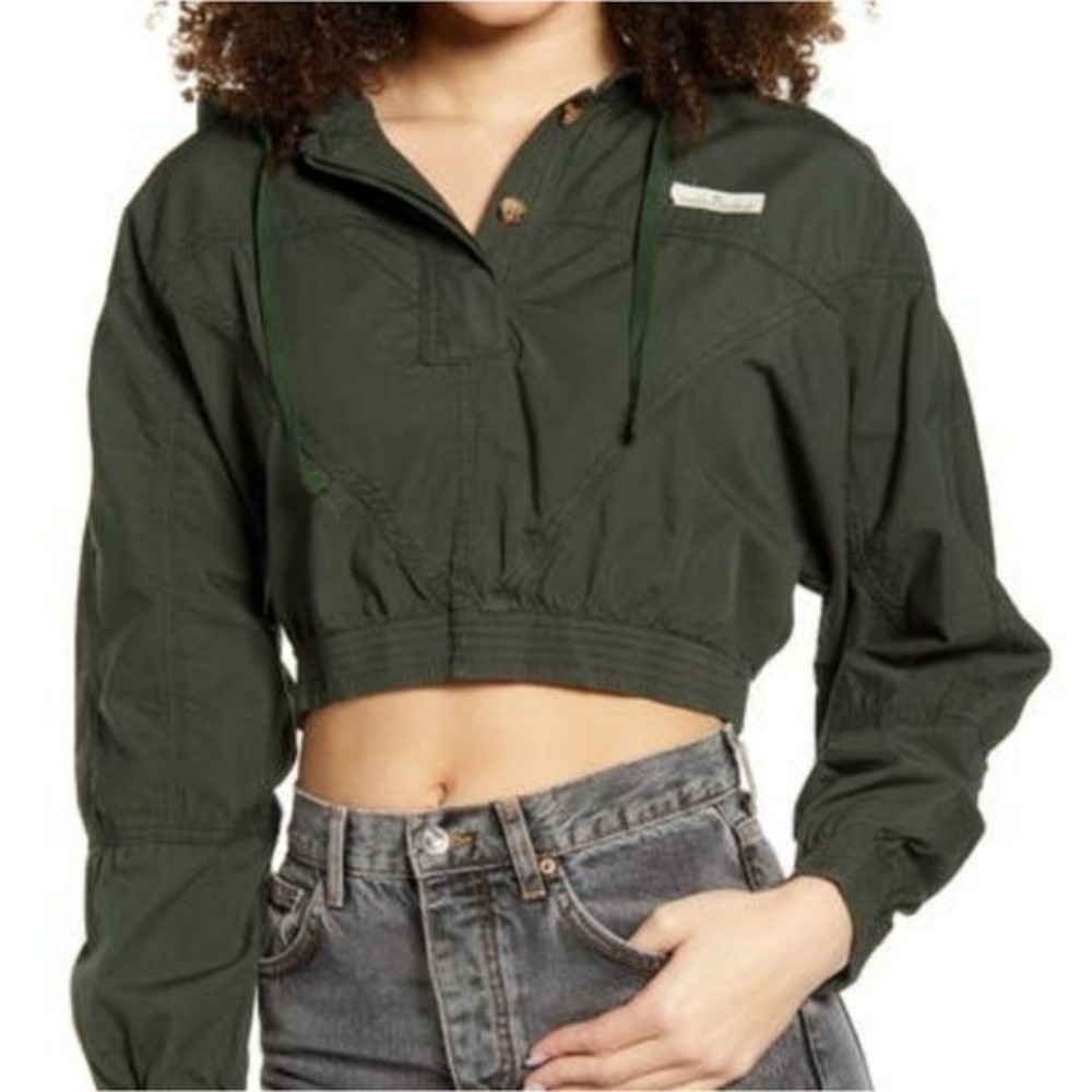 BDG Urban Outfitters Green Cropped Hooded Windbreaker Jacket Medium